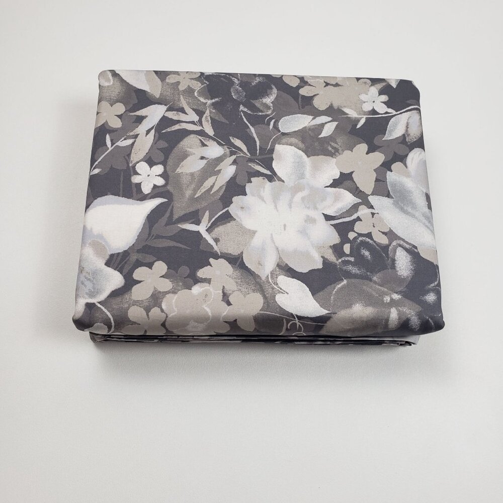 Ralph Lauren Home Avery Full/Queen Duvet Cover Grey Floral Chrysanthemum Heather - Picture 7 of 16